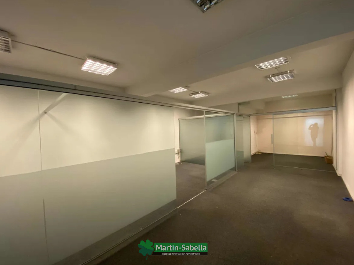 Local Comercial ID.108/Local-en-alquiler--Centro- - Local en alquiler - Centro 