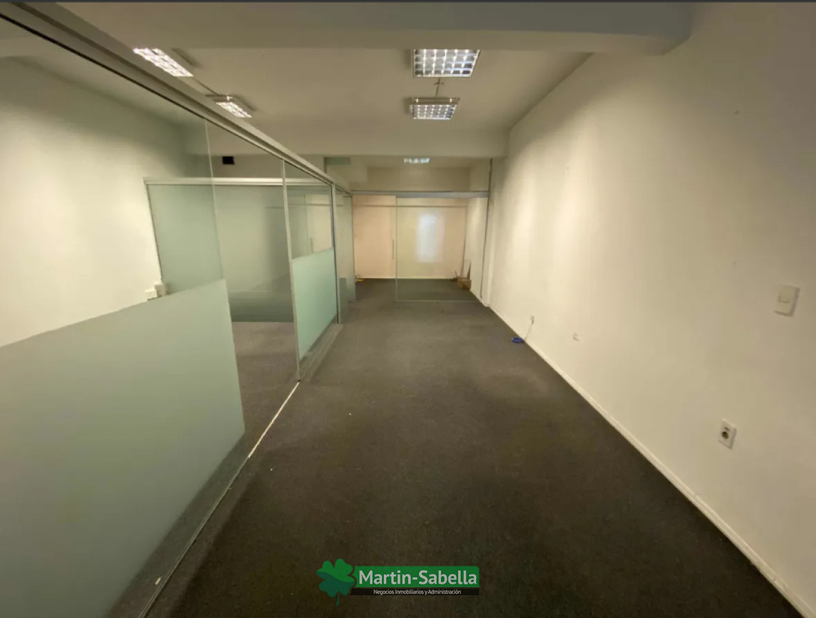 Local Comercial ID.108/Local-en-alquiler--Centro- - Local en alquiler - Centro 