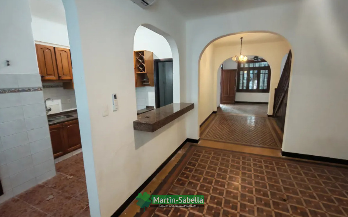 Local Comercial ID.567/Local-en-Alquiler--Pocitos- - Local en Alquiler - Pocitos 