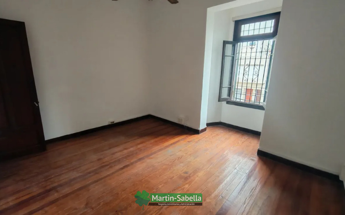 Local Comercial ID.567/Local-en-Alquiler--Pocitos- - Local en Alquiler - Pocitos 