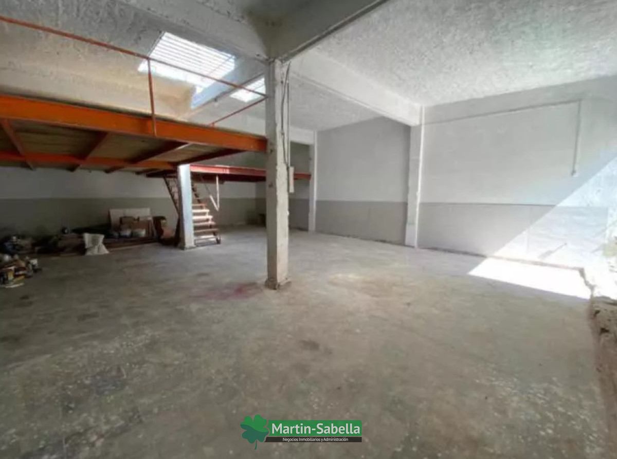 Local Comercial ID.581/Local-Galpón-Deposito-Mas-Apto-U-Oficina-Próximo-General-Flores-Y-Propios - Local Galpón Deposito Mas Apto U Oficina Próximo General Flores Y Propios
