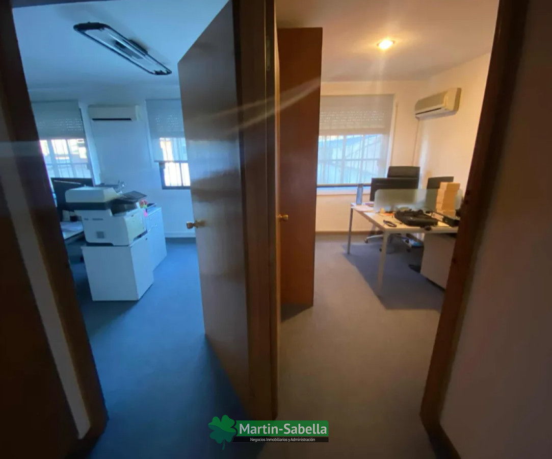 Local Comercial ID.137/Local-en-alquiler--La-Comercial- - Local en alquiler - La Comercial 