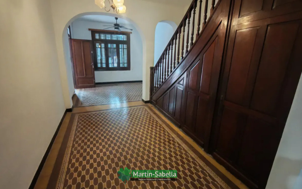 Local Comercial ID.567/Local-en-Alquiler--Pocitos- - Local en Alquiler - Pocitos 