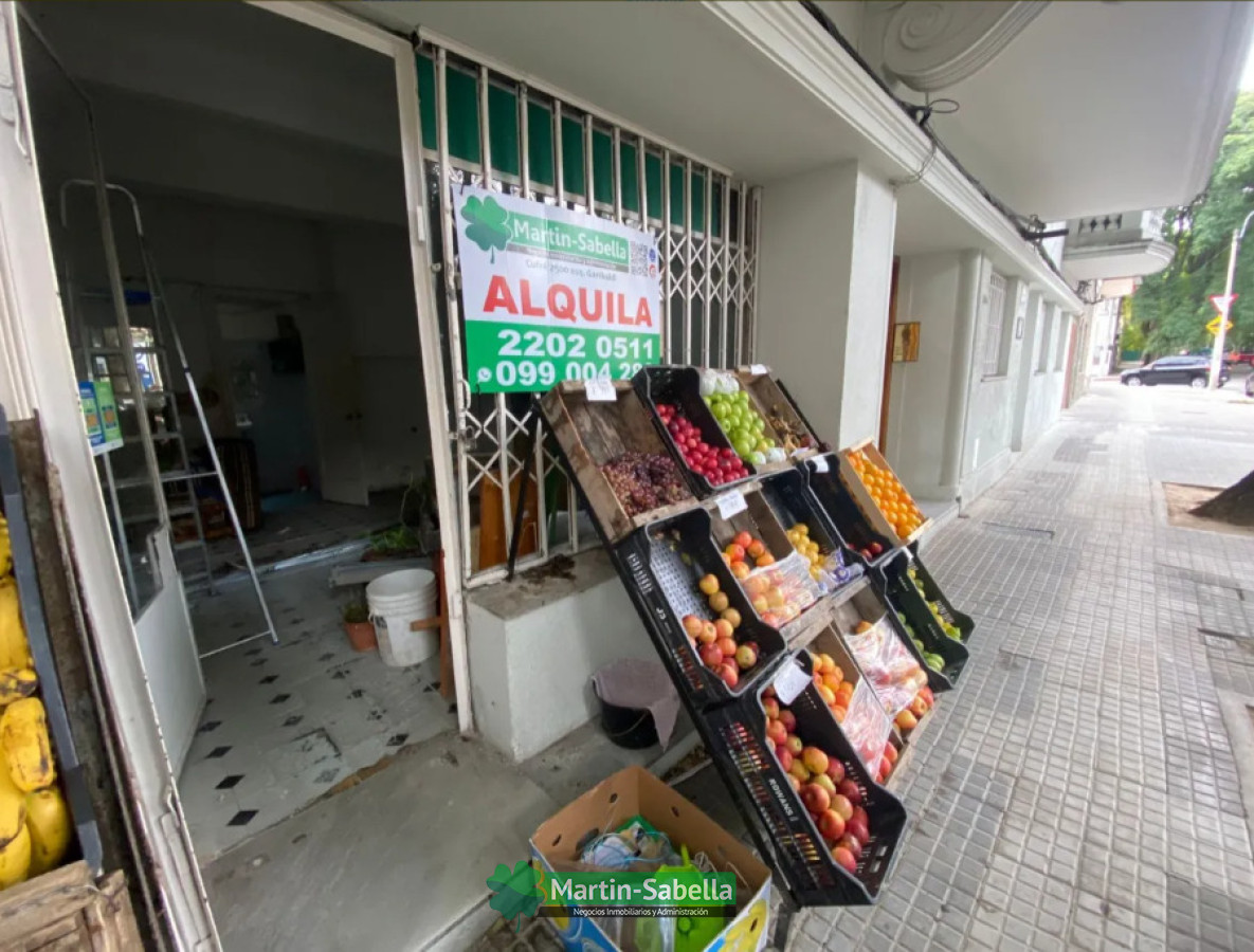 Local Comercial ID.439/Local-en-alquiler--Pocitos- - Local en alquiler - Pocitos 