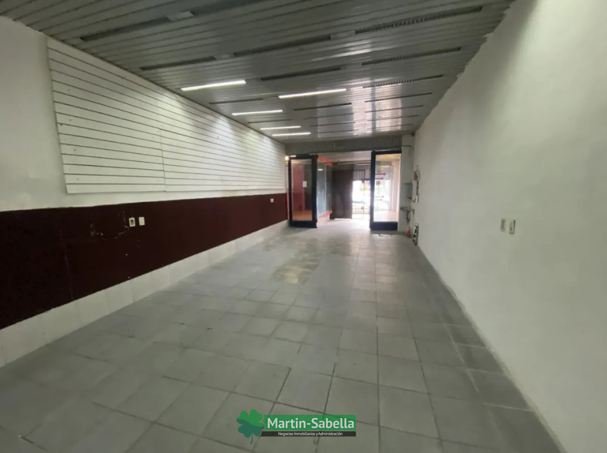 Local Comercial ID.477/Local-en-Alquiler--Aguada- - Local en Alquiler - Aguada 