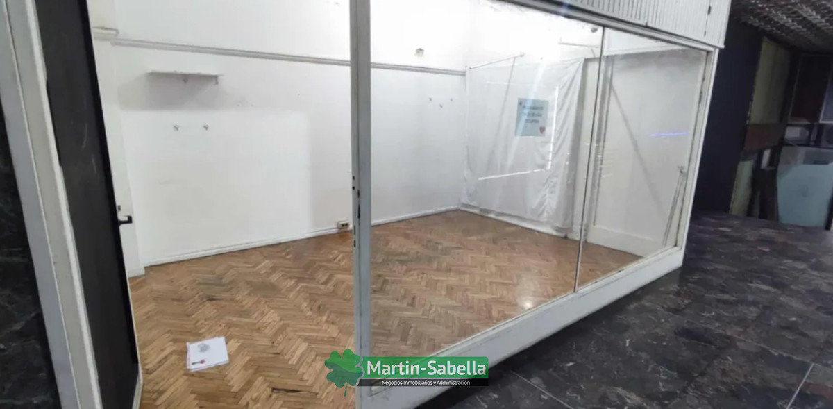 Local Comercial ID.132/Local-en-alquiler--Centro- - Local en alquiler - Centro 