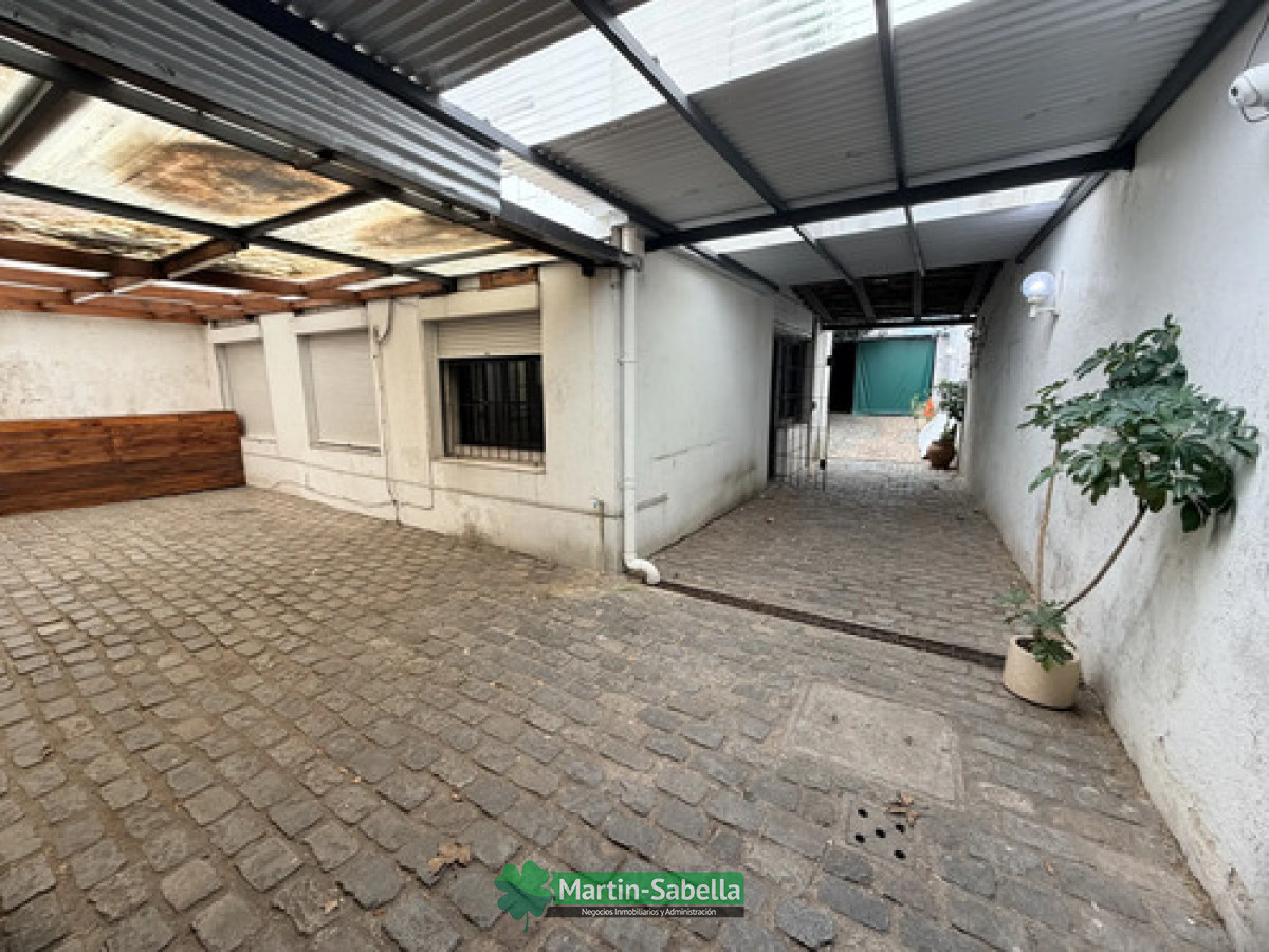 Local Comercial ID.683/Locales-en-alquiler-La-Comercial- - Locales en alquiler La Comercial 