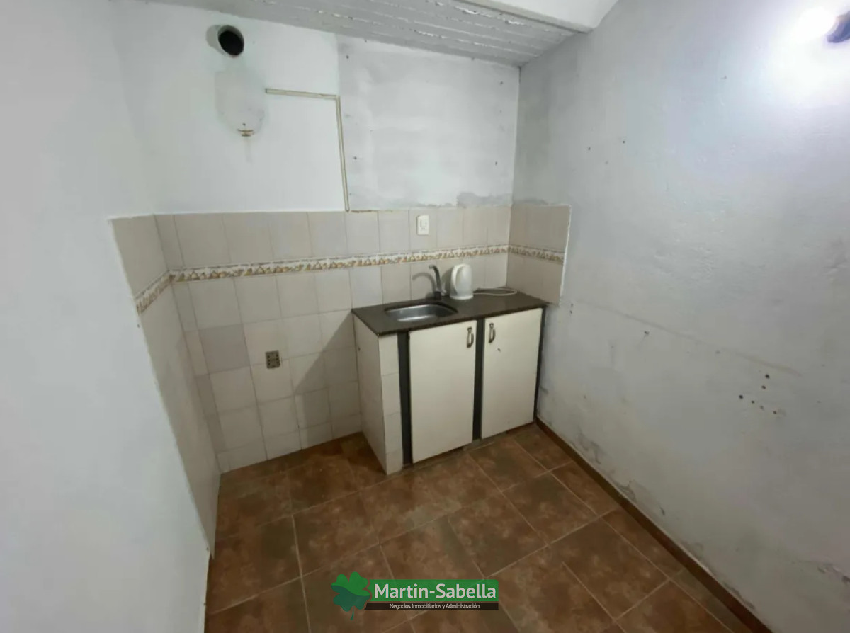 Local Comercial ID.172/Local-en-alquiler--Cordón- - Local en alquiler - Cordón 