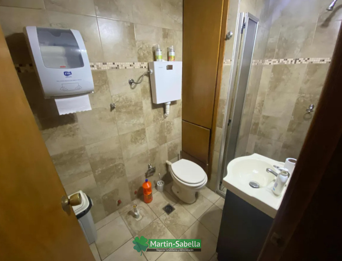 Local Comercial ID.137/Local-en-alquiler--La-Comercial- - Local en alquiler - La Comercial 