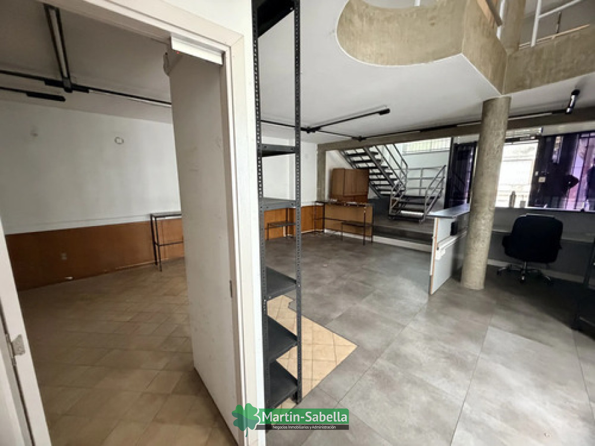 Local Comercial ID.683/Locales-en-alquiler-La-Comercial- - Locales en alquiler La Comercial 
