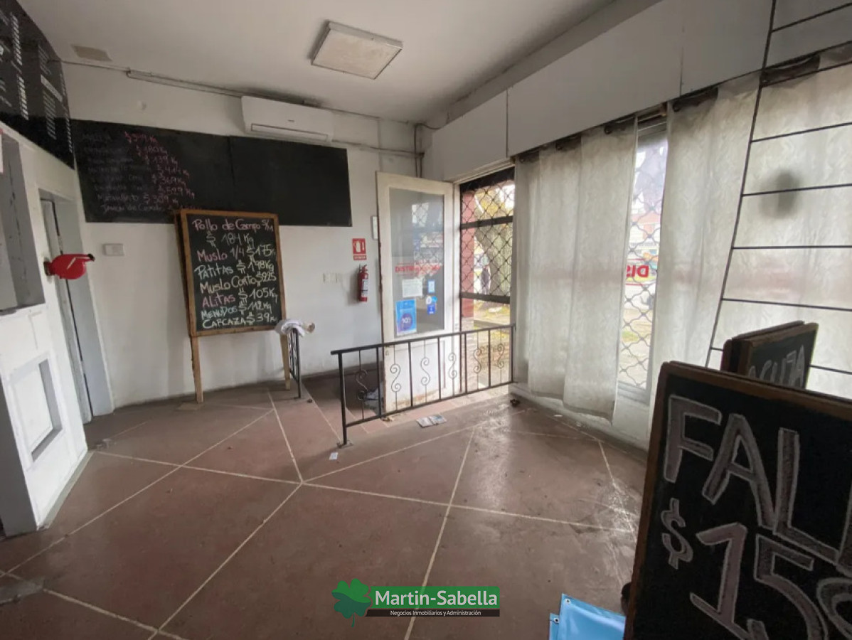 Local Comercial ID.525/Local-en-Alquiler--Pérez-Castellanos- - Local en Alquiler - Pérez Castellanos 