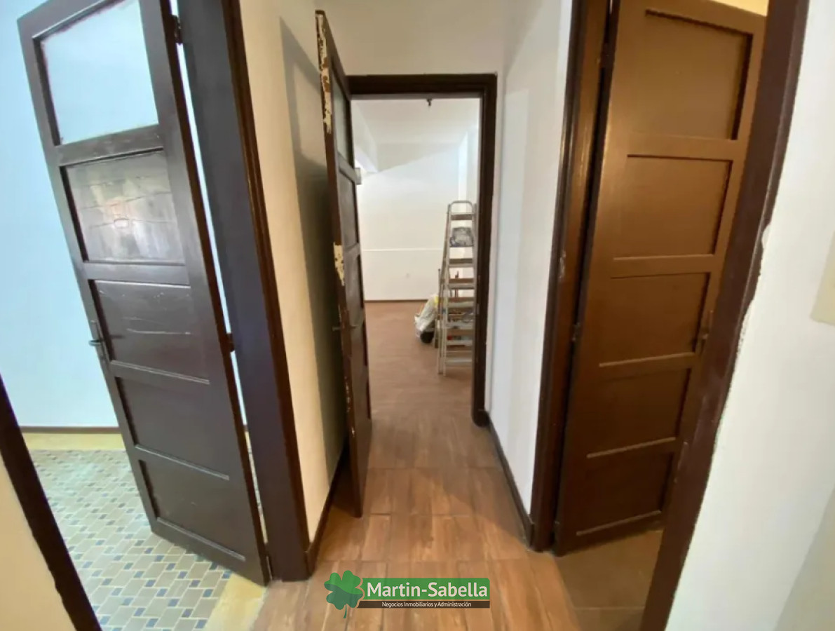 Local Comercial ID.167/Local-en-alquiler--Parque-Batlle- - Local en alquiler - Parque Batlle 
