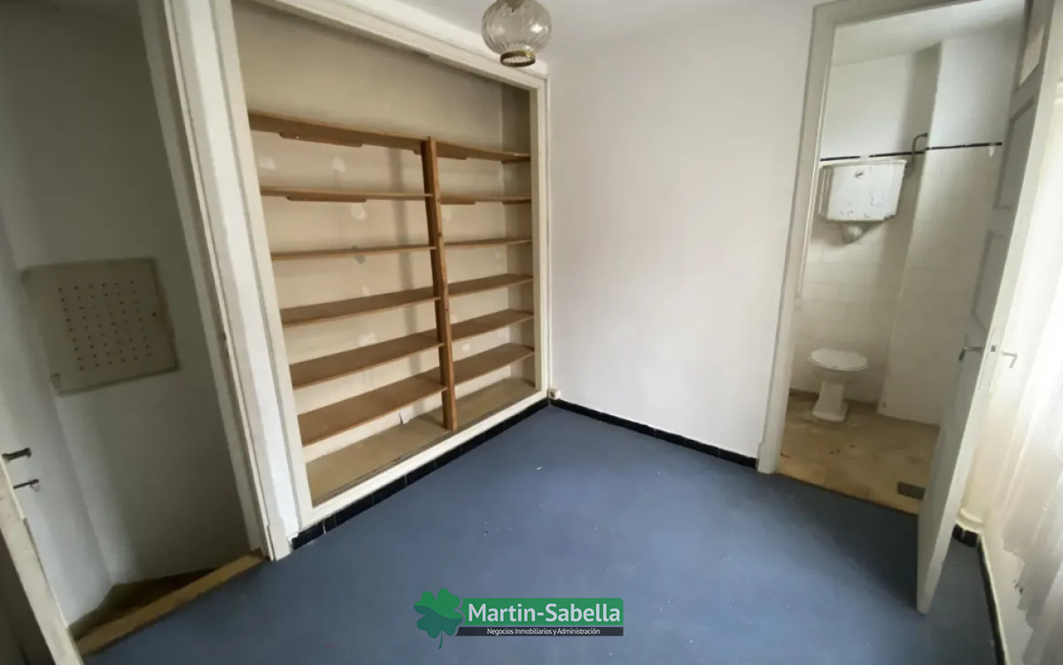 Local Comercial ID.483/Local-en-Alquiler--Pocitos- - Local en Alquiler - Pocitos 
