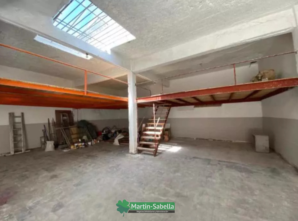 Local Comercial ID.581/Local-Galpón-Deposito-Mas-Apto-U-Oficina-Próximo-General-Flores-Y-Propios - Local Galpón Deposito Mas Apto U Oficina Próximo General Flores Y Propios