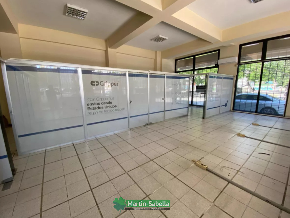 Local Comercial ID.112/Local-en-alquiler--Ciudad-Vieja- - Local en alquiler - Ciudad Vieja 