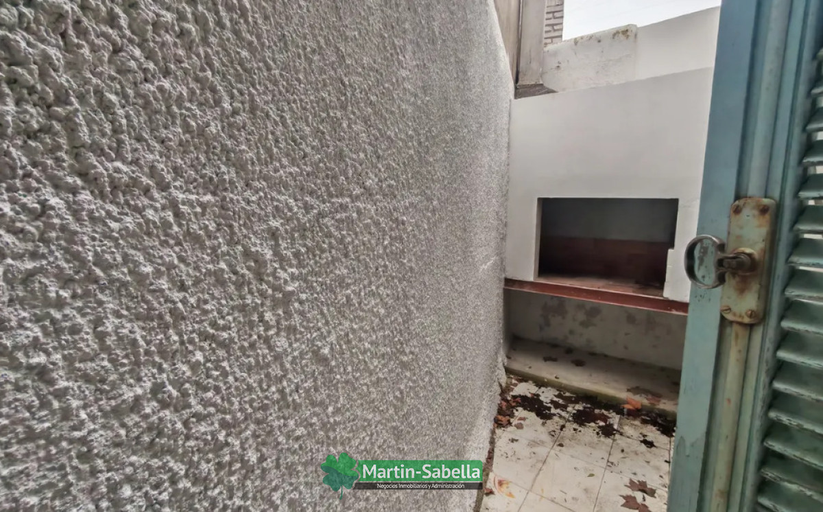 Local Comercial ID.567/Local-en-Alquiler--Pocitos- - Local en Alquiler - Pocitos 