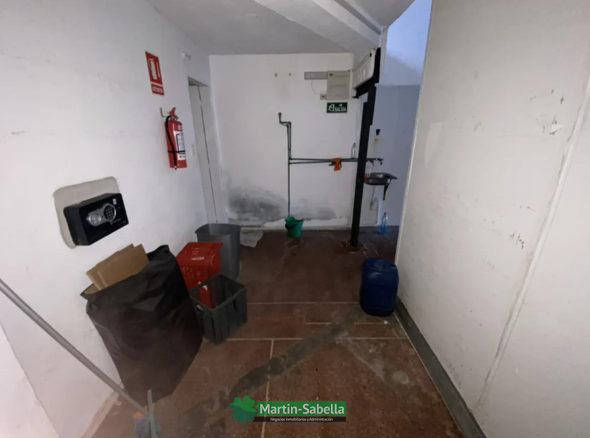 Local Comercial ID.524/Local-en-Alquiler--Jacinto-Vera- - Local en Alquiler - Jacinto Vera 