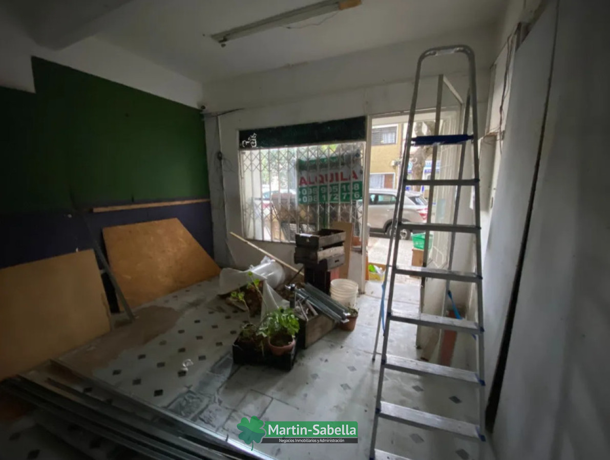 Local Comercial ID.439/Local-en-alquiler--Pocitos- - Local en alquiler - Pocitos 