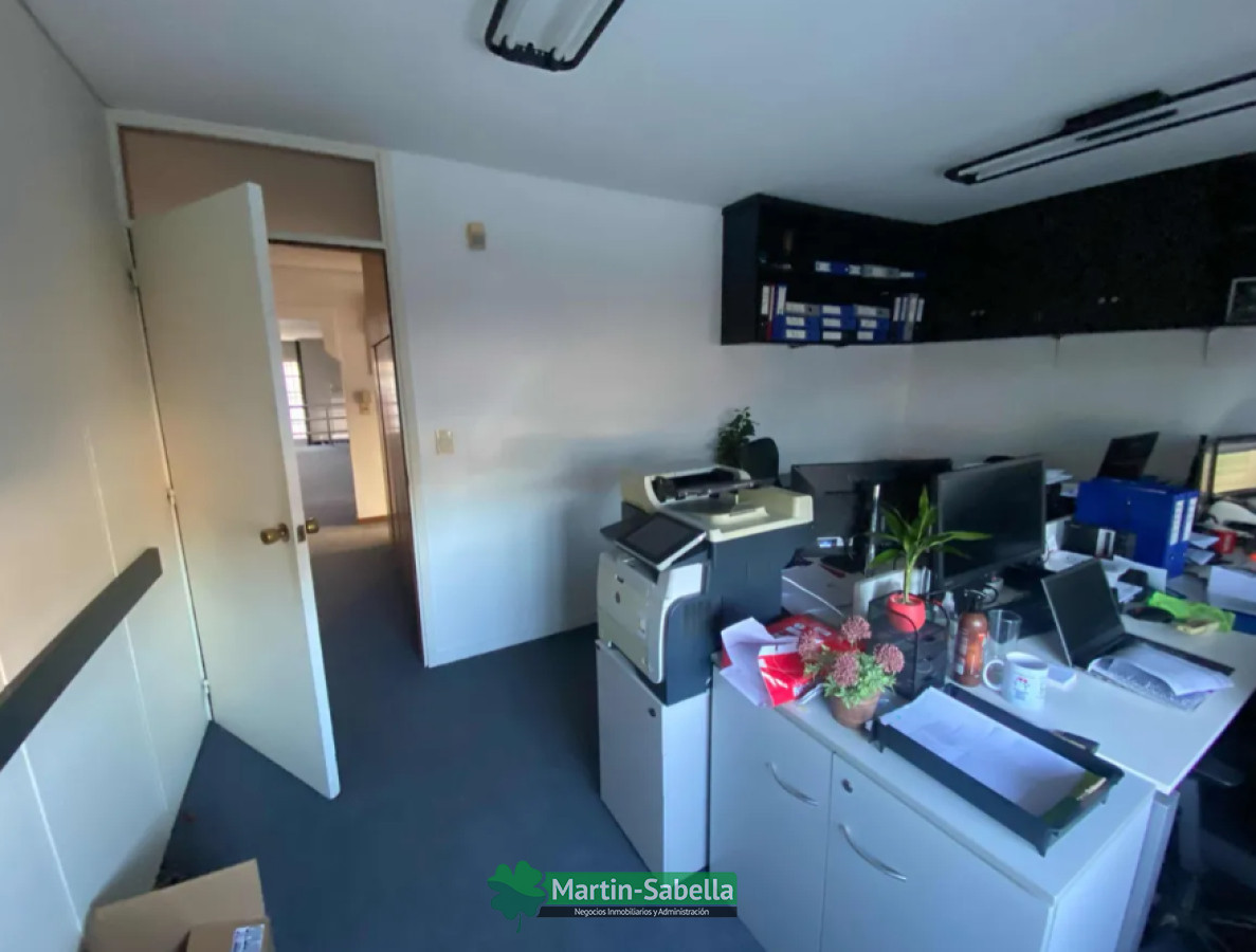 Local Comercial ID.137/Local-en-alquiler--La-Comercial- - Local en alquiler - La Comercial 