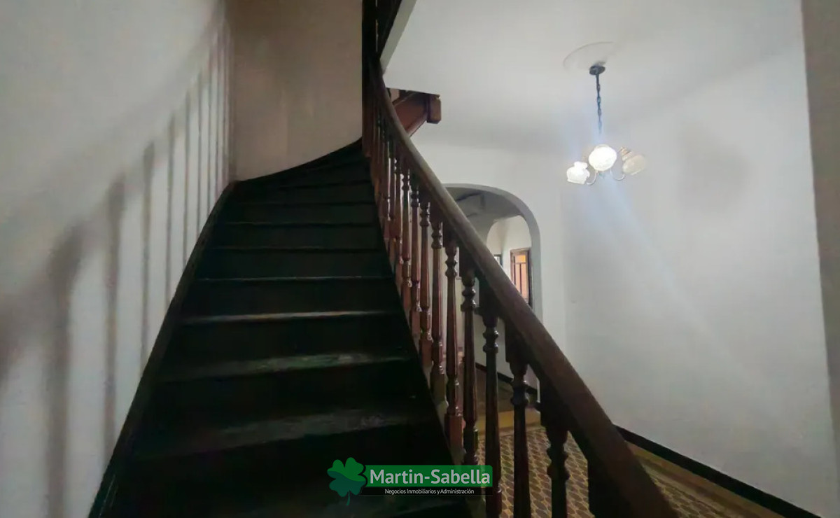 Local Comercial ID.567/Local-en-Alquiler--Pocitos- - Local en Alquiler - Pocitos 