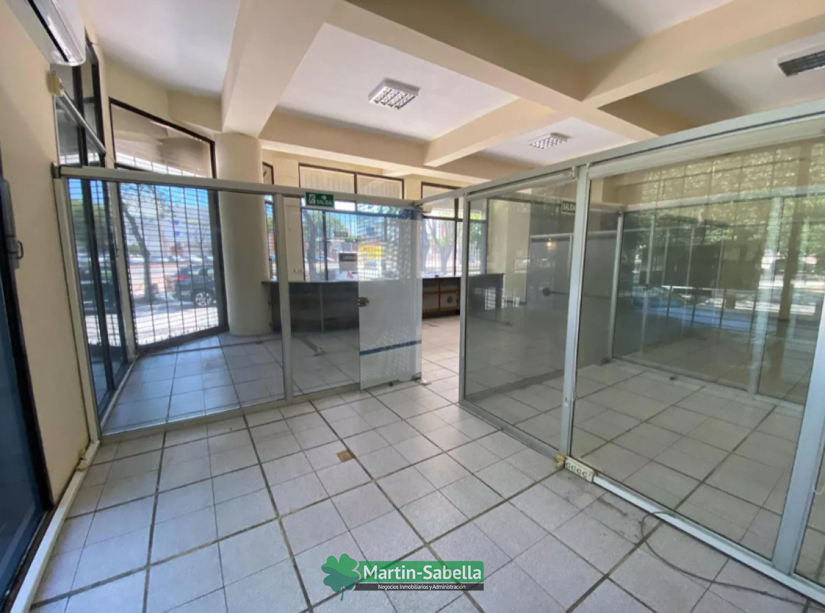 Local Comercial ID.112/Local-en-alquiler--Ciudad-Vieja- - Local en alquiler - Ciudad Vieja 