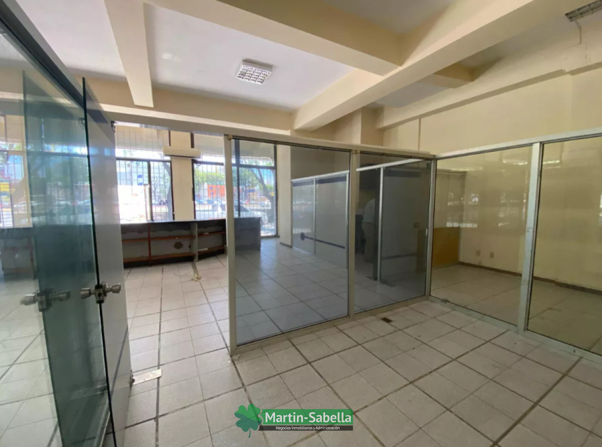 Local Comercial ID.112/Local-en-alquiler--Ciudad-Vieja- - Local en alquiler - Ciudad Vieja 