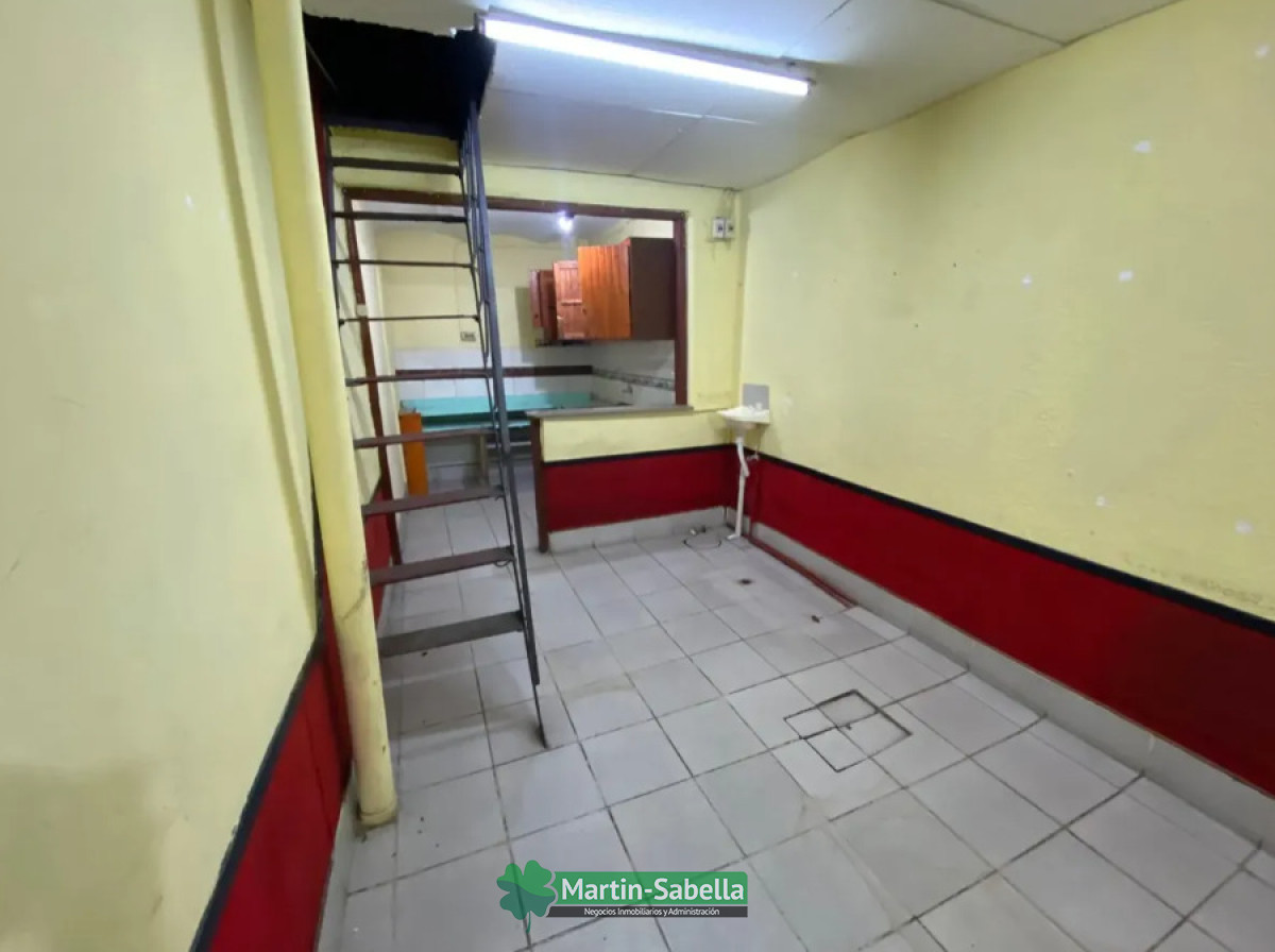Local Comercial ID.477/Local-en-Alquiler--Aguada- - Local en Alquiler - Aguada 