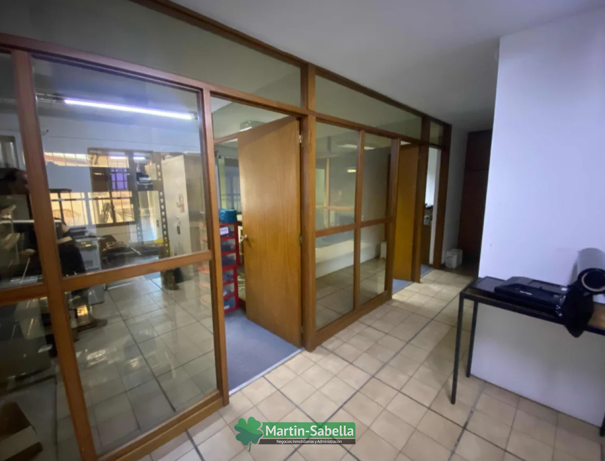 Local Comercial ID.137/Local-en-alquiler--La-Comercial- - Local en alquiler - La Comercial 