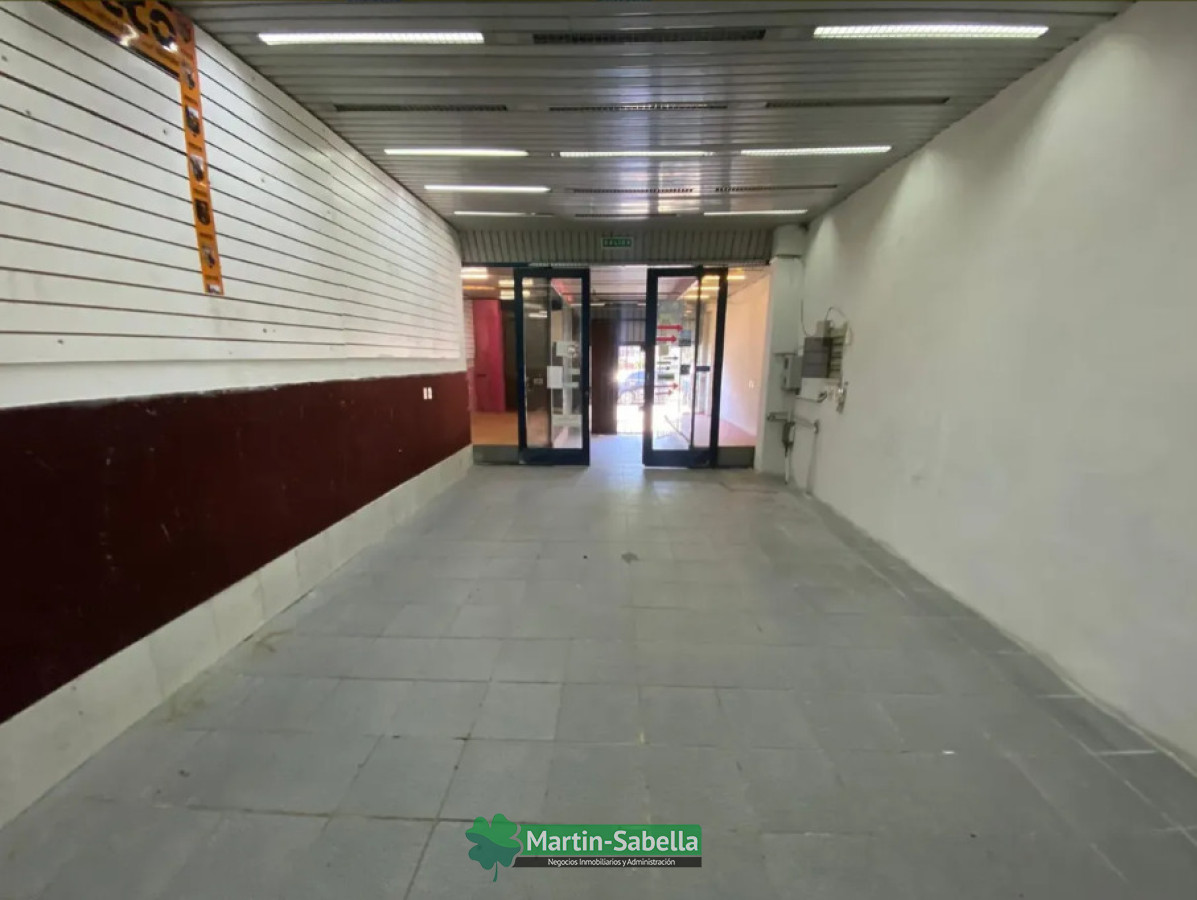 Local Comercial ID.477/Local-en-Alquiler--Aguada- - Local en Alquiler - Aguada 