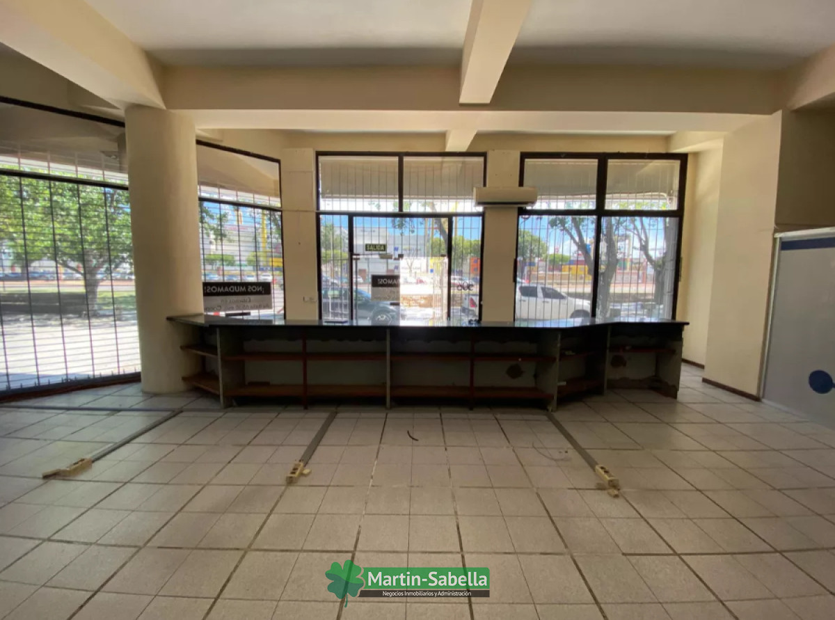 Local Comercial ID.112/Local-en-alquiler--Ciudad-Vieja- - Local en alquiler - Ciudad Vieja 