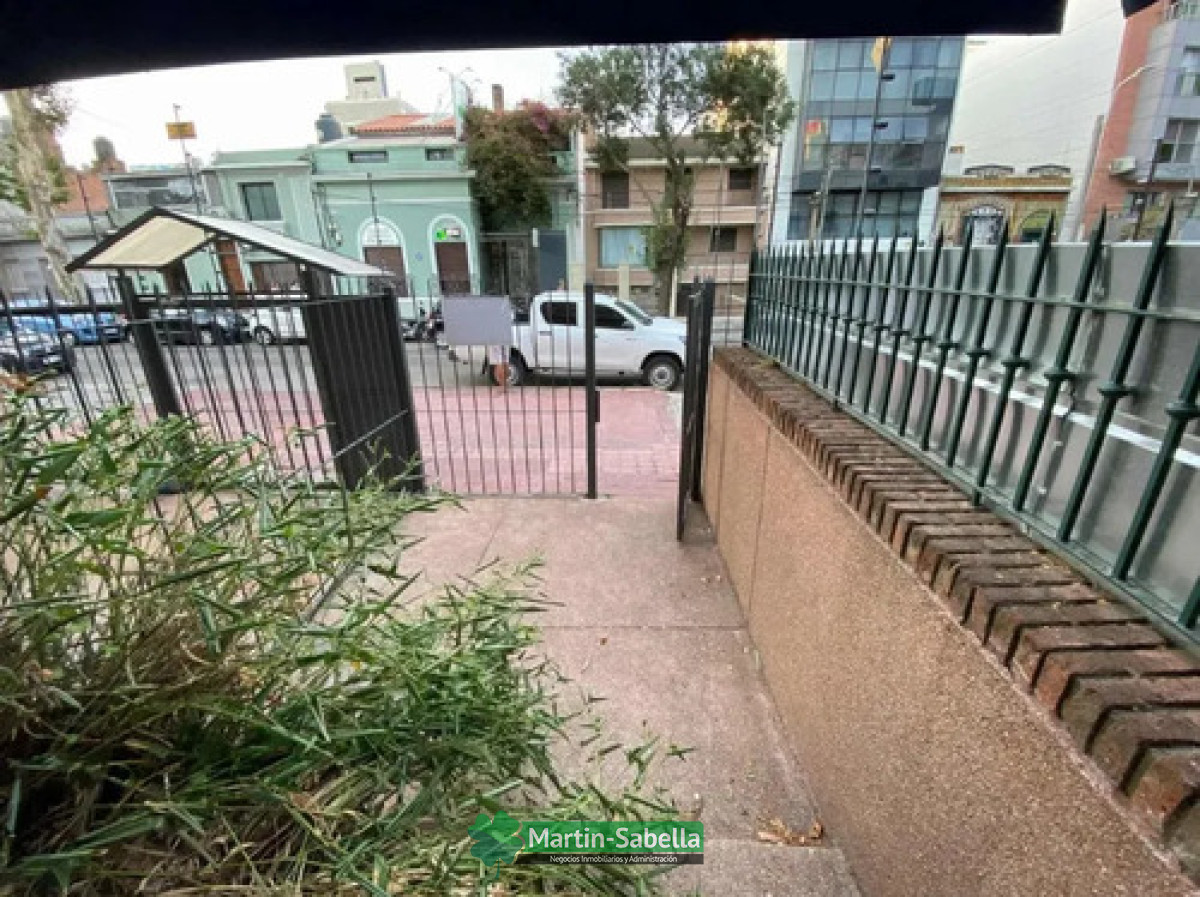 Local Comercial ID.507/Local-en-Alquiler--Pocitos-Nuevo- - Local en Alquiler - Pocitos Nuevo 