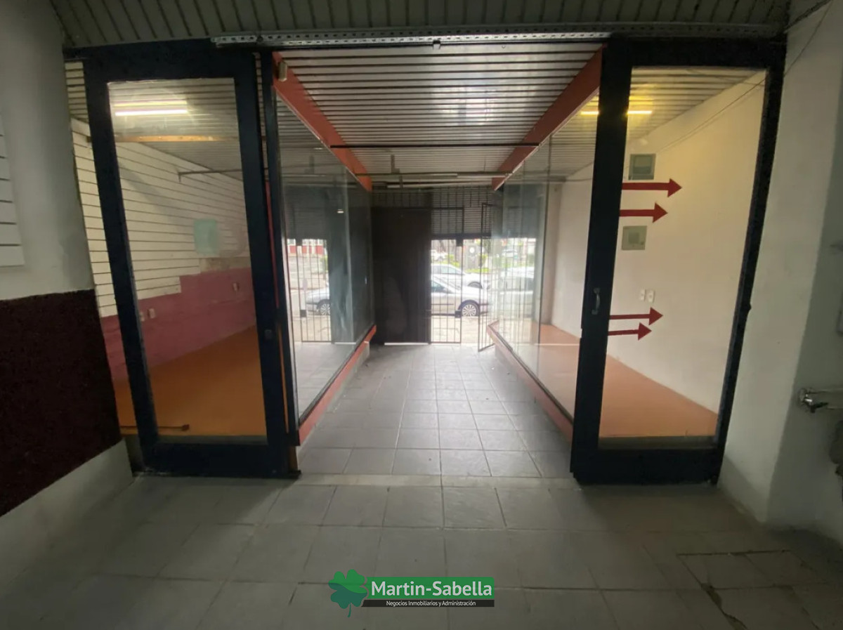 Local Comercial ID.477/Local-en-Alquiler--Aguada- - Local en Alquiler - Aguada 
