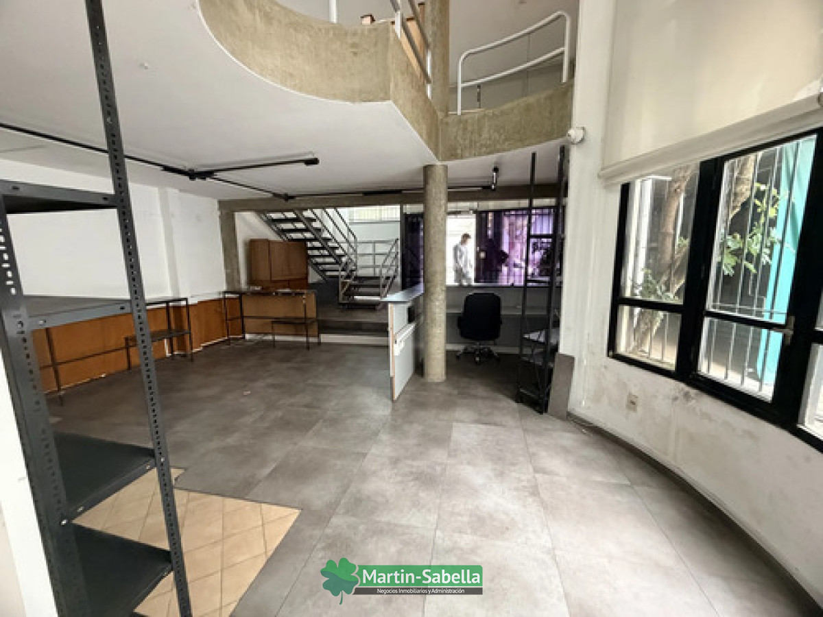 Local Comercial ID.683/Locales-en-alquiler-La-Comercial- - Locales en alquiler La Comercial 