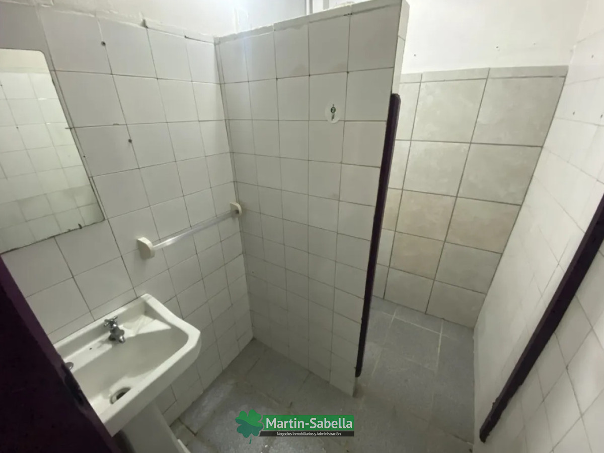 Local Comercial ID.477/Local-en-Alquiler--Aguada- - Local en Alquiler - Aguada 