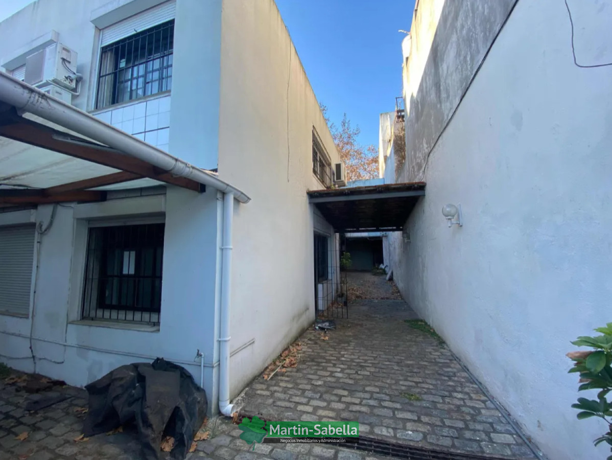 Local Comercial ID.137/Local-en-alquiler--La-Comercial- - Local en alquiler - La Comercial 