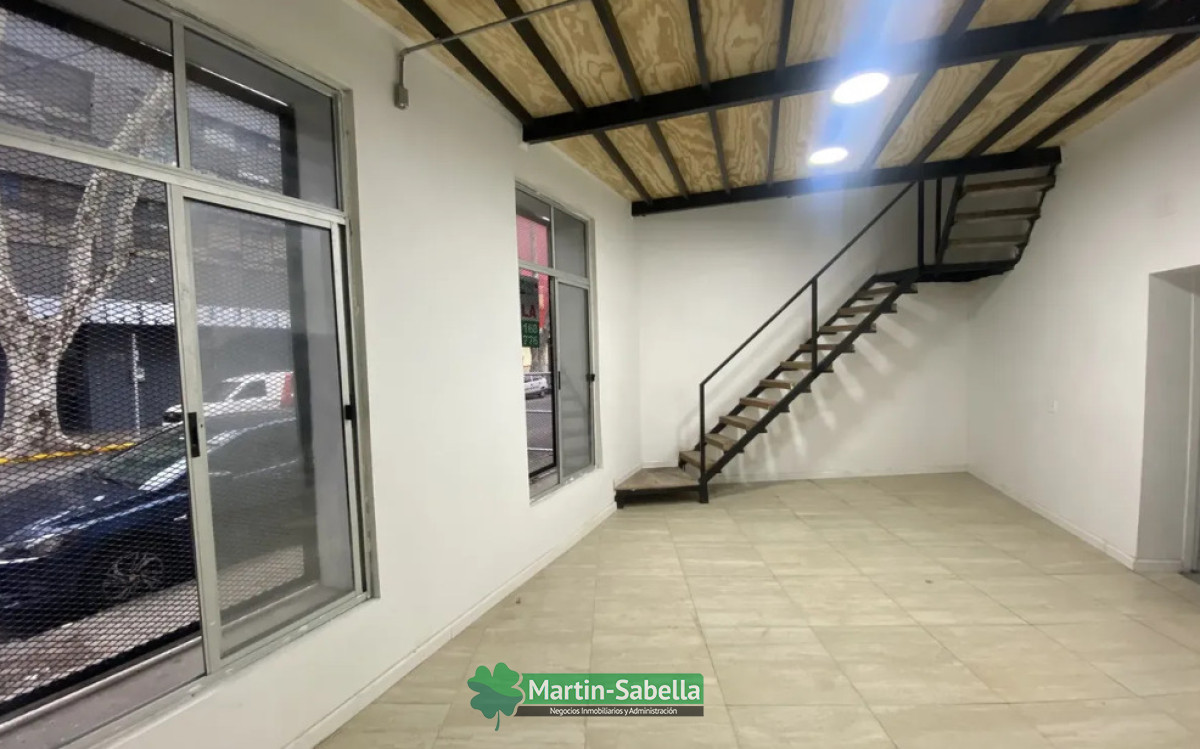 Local Comercial ID.395/Local-en-alquiler--Centro- - Local en alquiler - Centro 