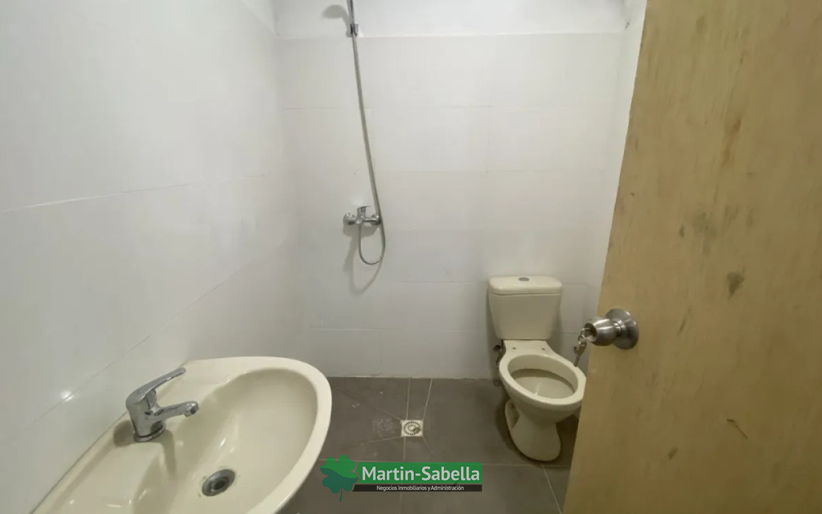 Local Comercial ID.395/Local-en-alquiler--Centro- - Local en alquiler - Centro 