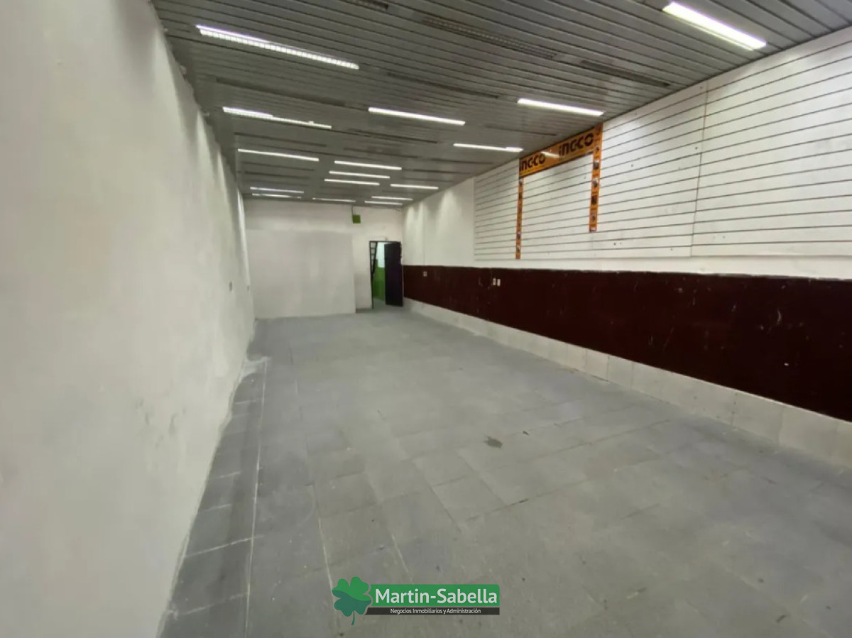 Local Comercial ID.477/Local-en-Alquiler--Aguada- - Local en Alquiler - Aguada 
