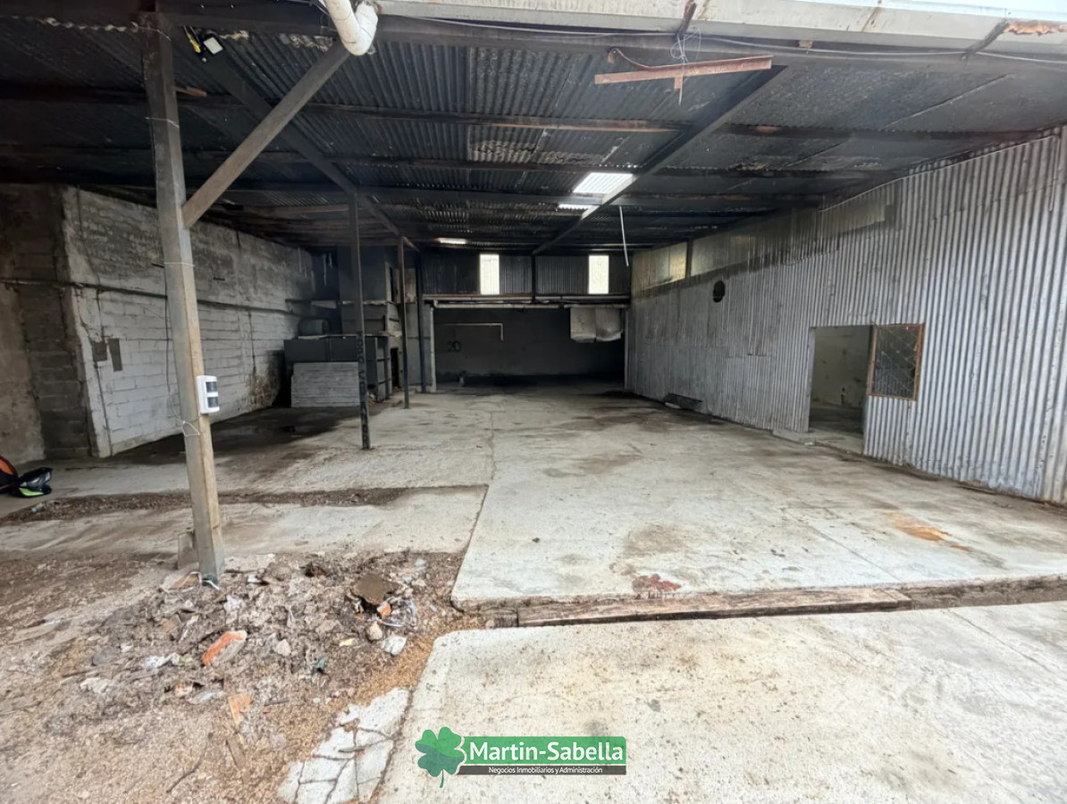 Local Comercial ID.622/Locales-en-alquiler-La-Comercial- - Locales en alquiler La Comercial 