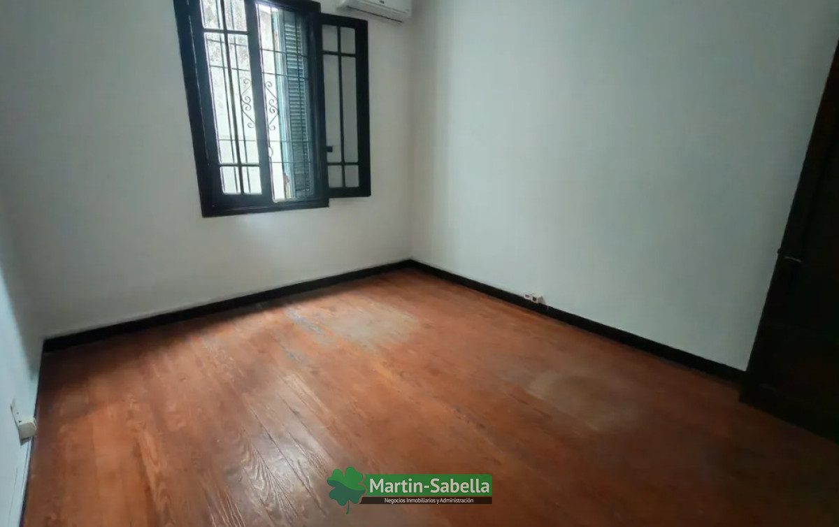 Local Comercial ID.567/Local-en-Alquiler--Pocitos- - Local en Alquiler - Pocitos 