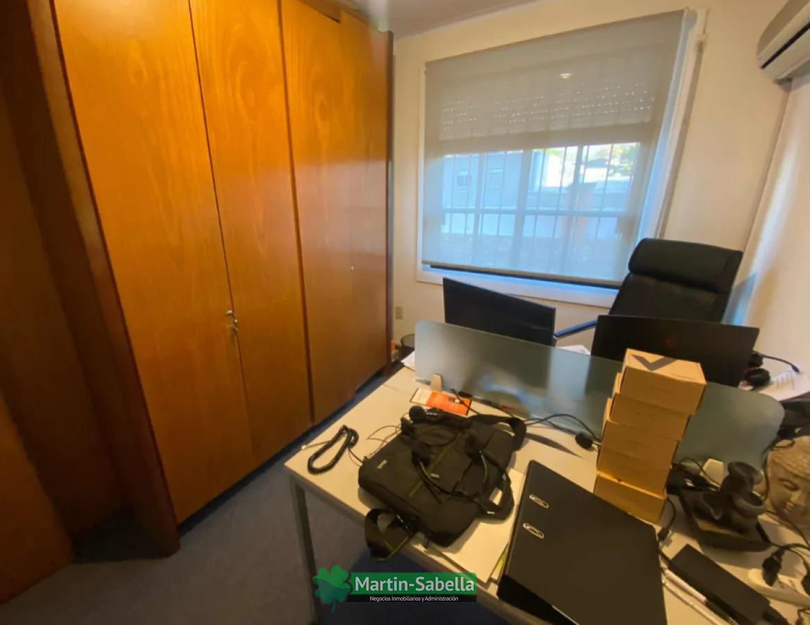 Local Comercial ID.137/Local-en-alquiler--La-Comercial- - Local en alquiler - La Comercial 