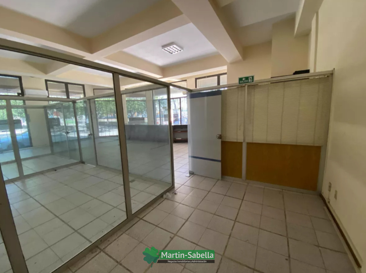 Local Comercial ID.112/Local-en-alquiler--Ciudad-Vieja- - Local en alquiler - Ciudad Vieja 