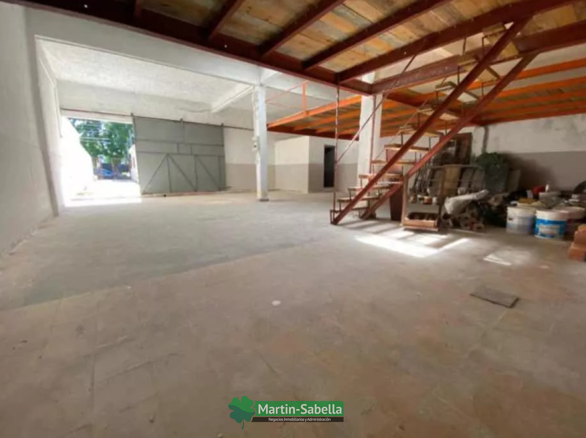 Local Comercial ID.581/Local-Galpón-Deposito-Mas-Apto-U-Oficina-Próximo-General-Flores-Y-Propios - Local Galpón Deposito Mas Apto U Oficina Próximo General Flores Y Propios