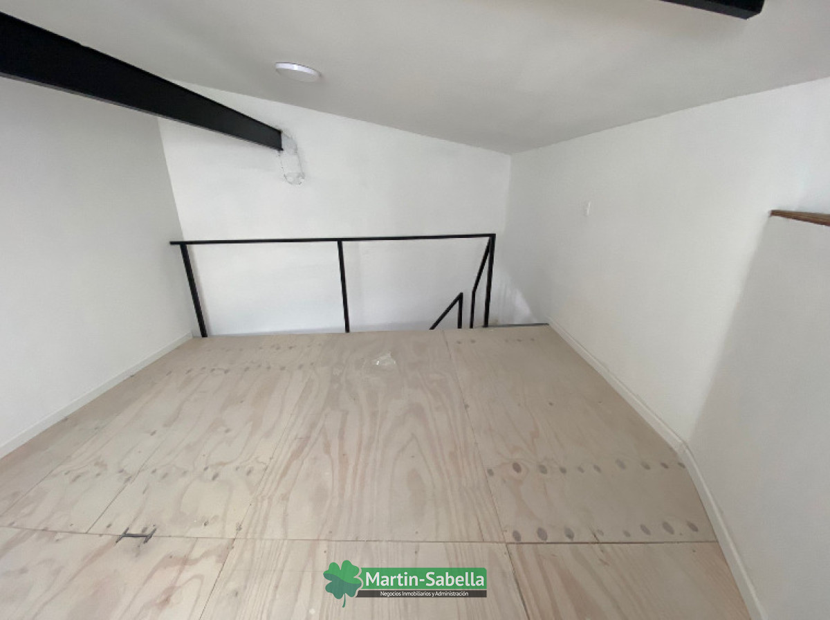 Local Comercial ID.393/Local-en-alquiler--Aguada- - Local en alquiler - Aguada 