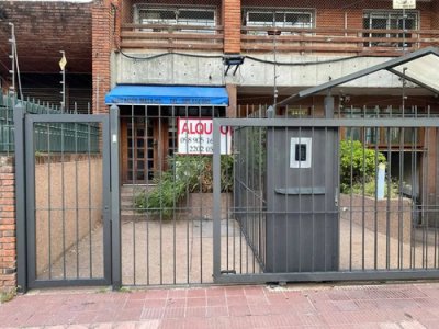 Local en Alquiler - Pocitos Nuevo 