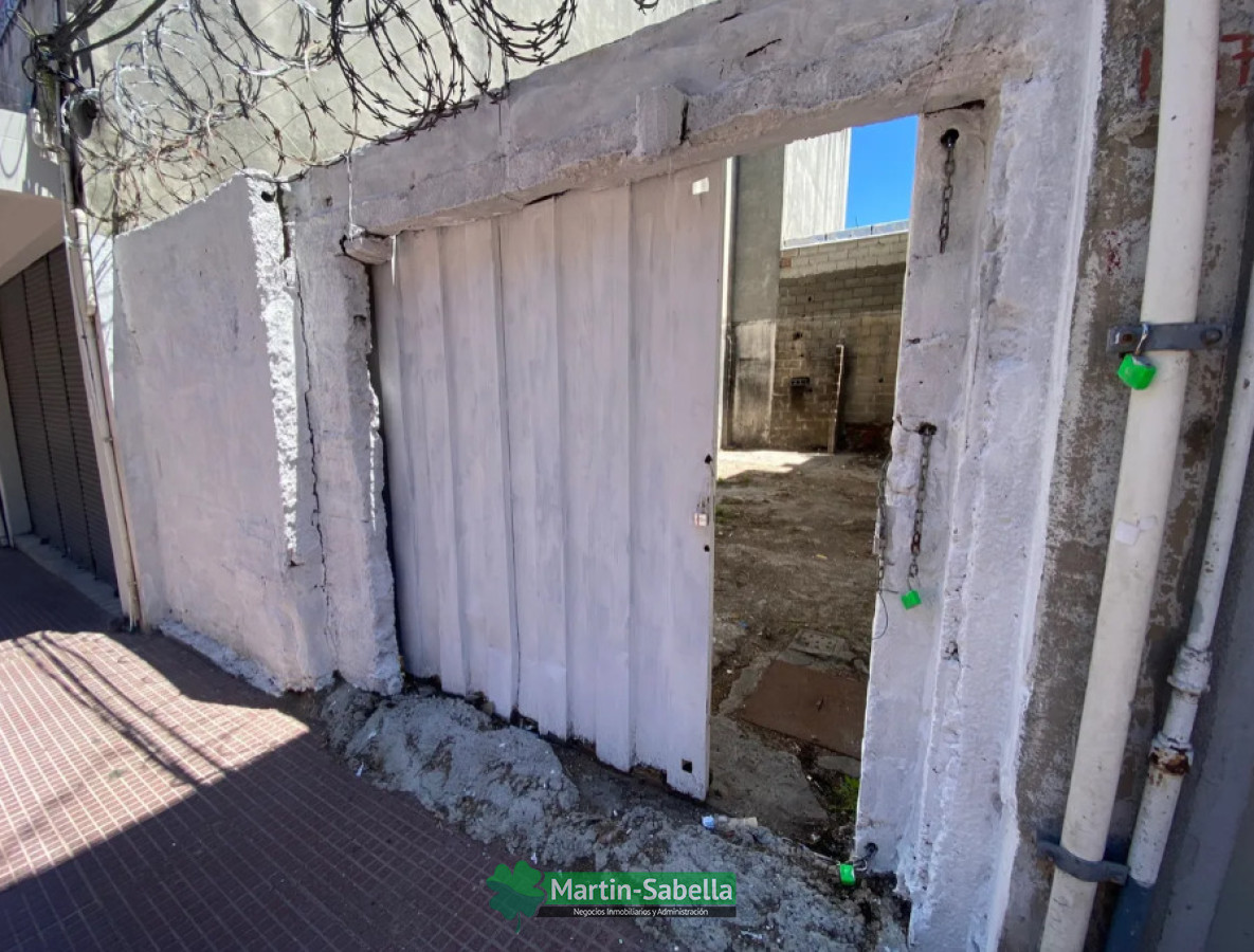 Terreno ID.361/Terreno-en-alquiler--Ciudad-Vieja- - Terreno en alquiler - Ciudad Vieja 