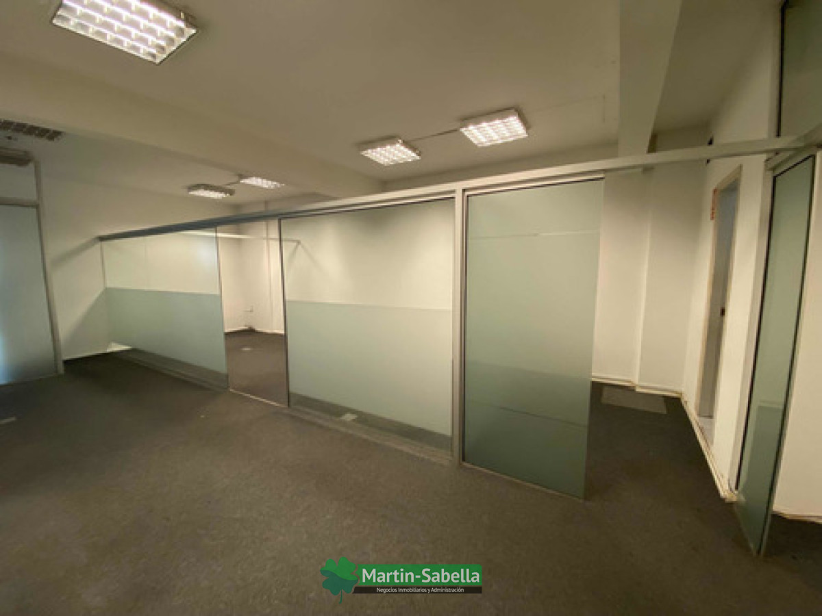 Oficina ID.72/Local-en-alquiler--Centro- - Local en alquiler - Centro 