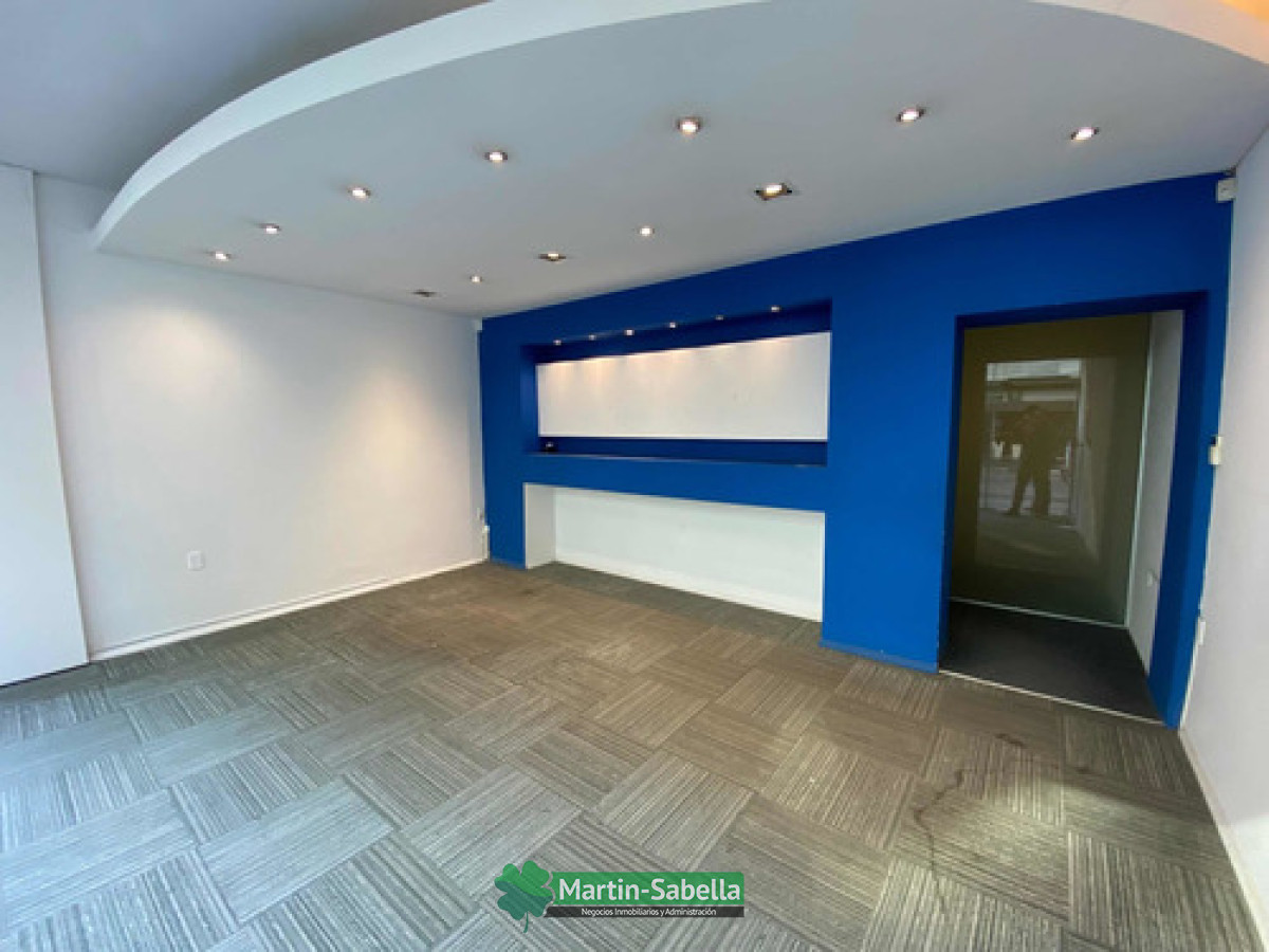 Oficina ID.72/Local-en-alquiler--Centro- - Local en alquiler - Centro 