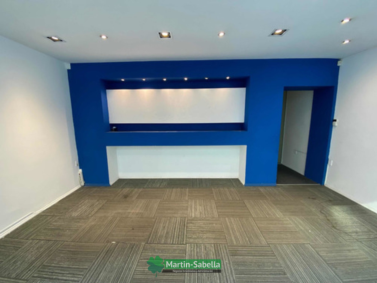Oficina ID.72/Local-en-alquiler--Centro- - Local en alquiler - Centro 
