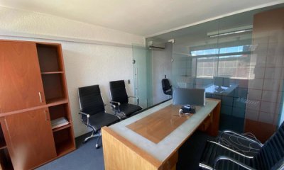 Oficina en Venta - Ciudad Vieja